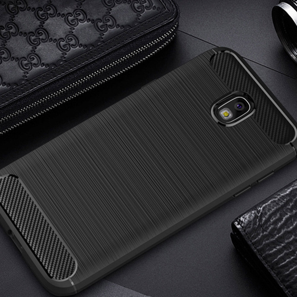Husa de protectie Techsuit Carbon Silicone compatibil cu Samsung Galaxy J7 2017, Negru