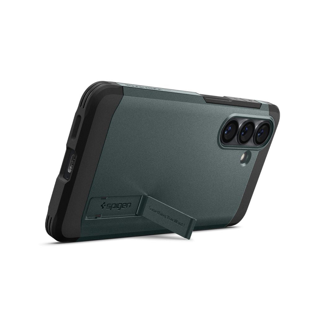 Husa de protectie Spigen Tough Armor MagSafe (ACS10740) compatibil cu Samsung Galaxy S26, Abyss Green