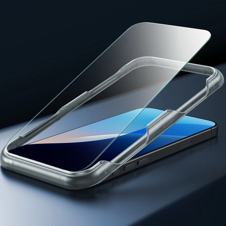 Folie de protectie ESR Classic Hybrid HaloLock compatibil cu iPhone 16, Transparent