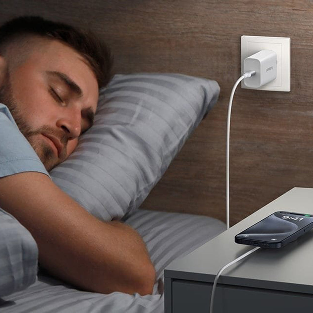 Incarcator Ugreen Magnetic Wireless W703 (35565), Fast Charge, Universal, USB-C, Qi2, 15W, 5V/3A, Type-C Cable, 1.5m, Alb