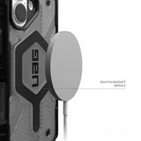 Husa de protectie UAG Pathfinder Clear MagSafe compatibil cu iPhone 17, Ash / Negru