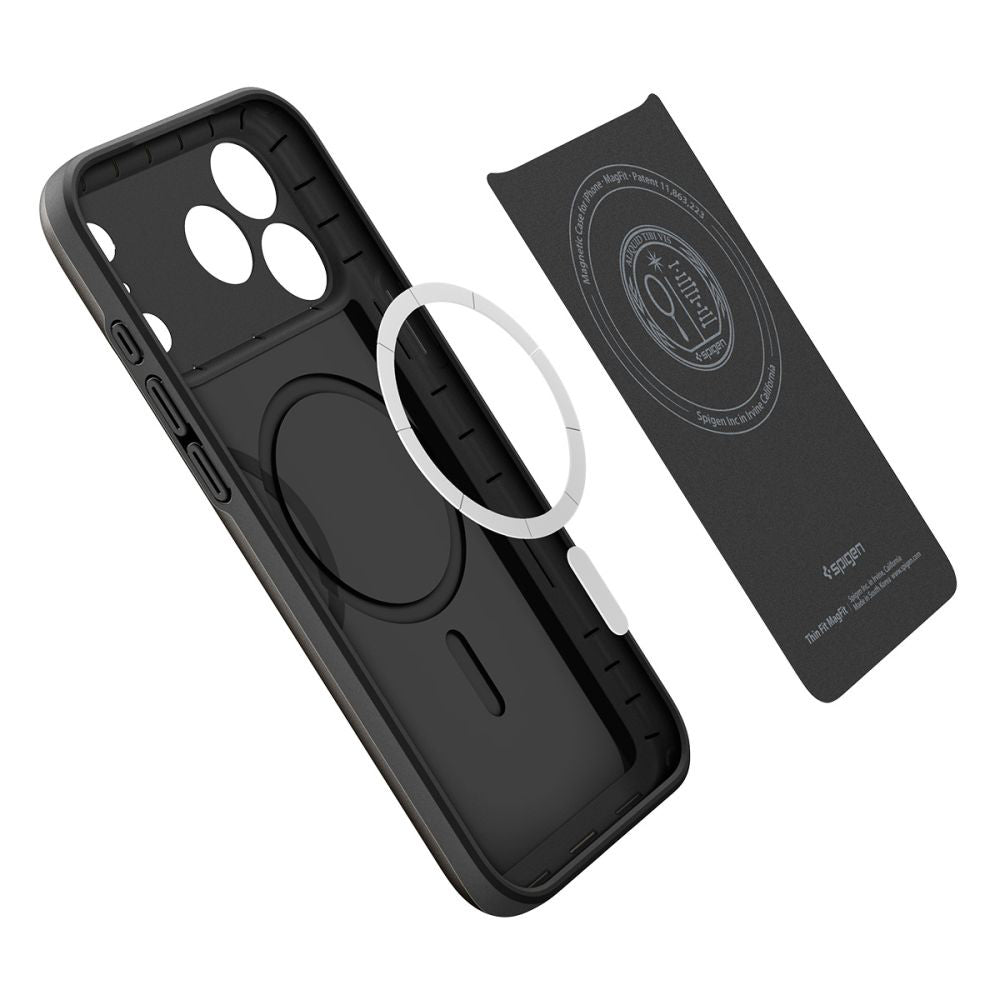 Husa de protectie Spigen Thin Fit MagSafe (ACS10339) compatibil cu iPhone 17 Pro, Negru