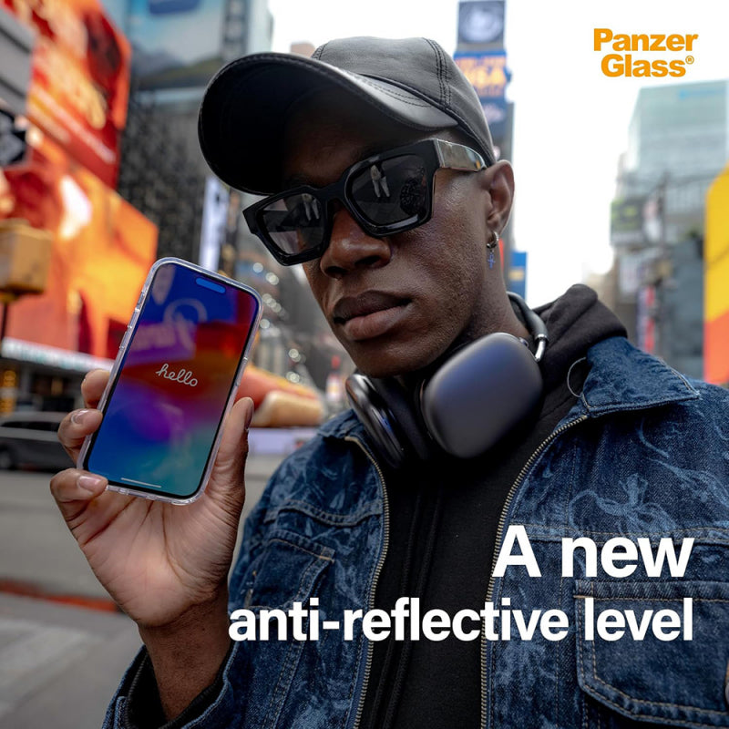 Folie de protectie Ecran PanzerGlass Ultra-Wide Fit EasyAligner pentru Apple iPhone 17 Pro, Sticla Securizata, Full Glu